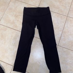 Lululemon cropped leggings